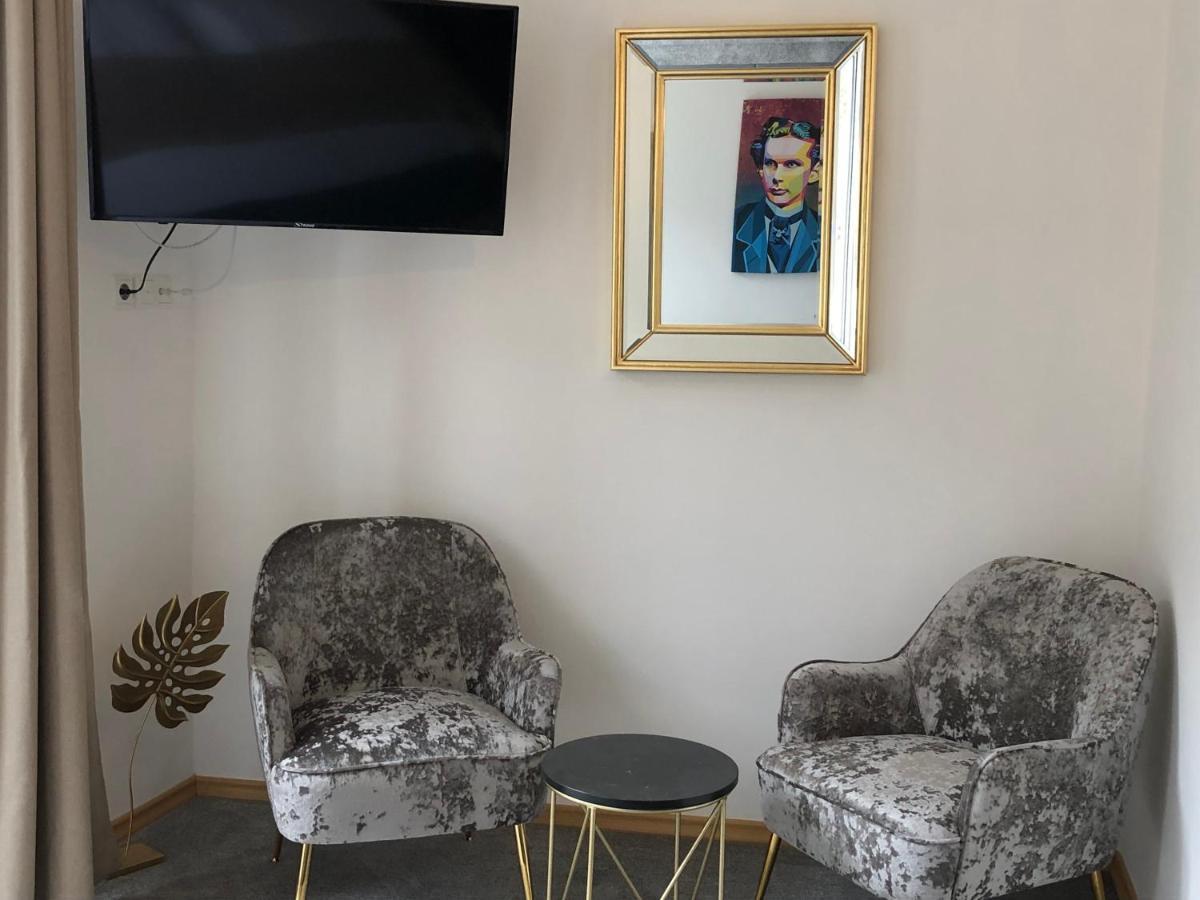 Pension Und Ferienwohnung Frech มาร์คแชลเลนแบร์ก ภายนอก รูปภาพ