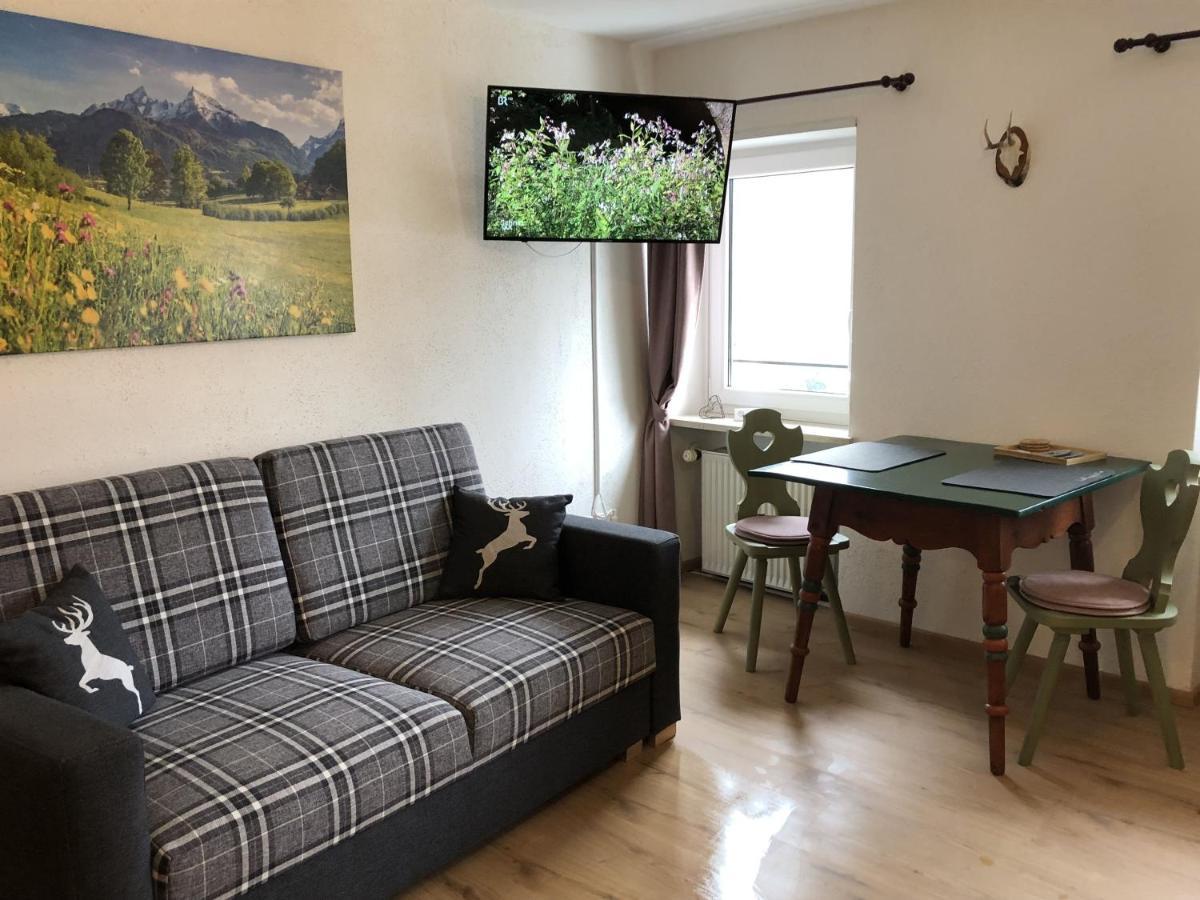 Pension Und Ferienwohnung Frech มาร์คแชลเลนแบร์ก ภายนอก รูปภาพ