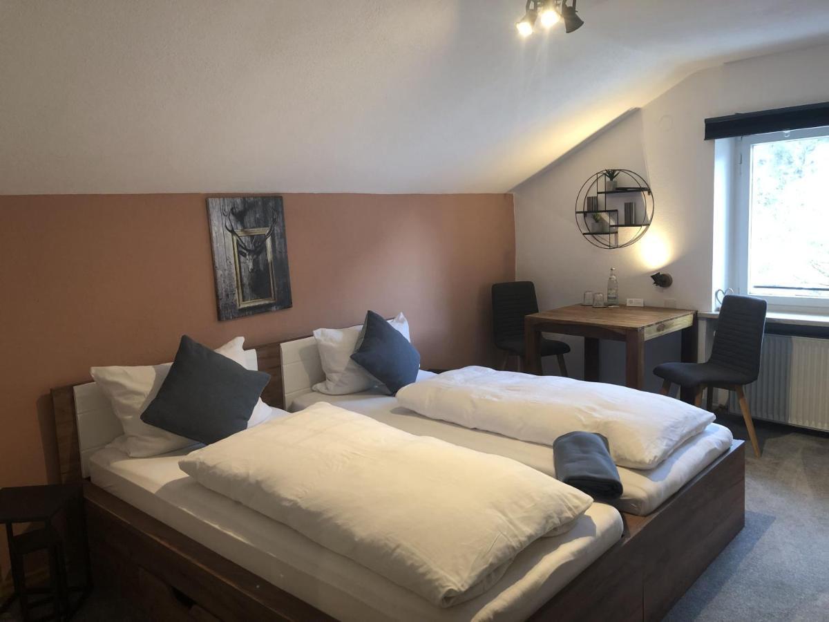 Pension Und Ferienwohnung Frech มาร์คแชลเลนแบร์ก ภายนอก รูปภาพ